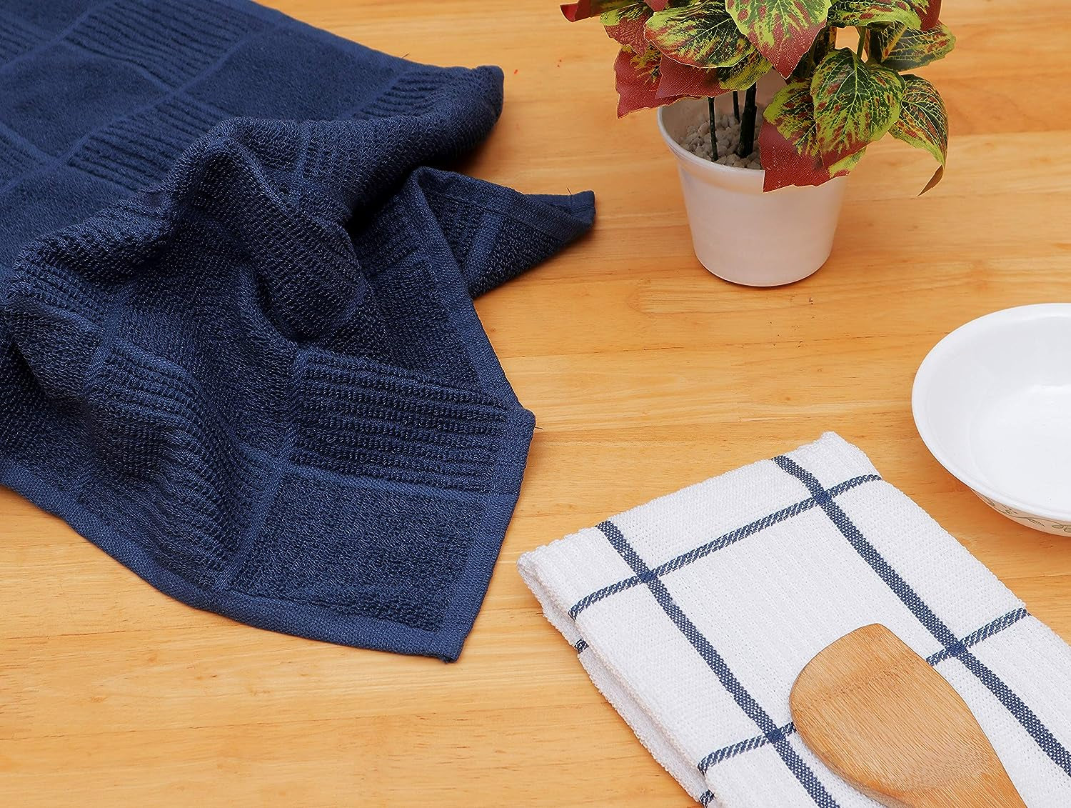 Kitchen Towels Pack of 4, Terry Cotton Dish Towels, Ultra Absorbent, Quick Drying Hand & Tea Towels, Soft Durable Cleaning Cloths with Hanging Loop, 16 X 26 Inch (Navy/Blue)